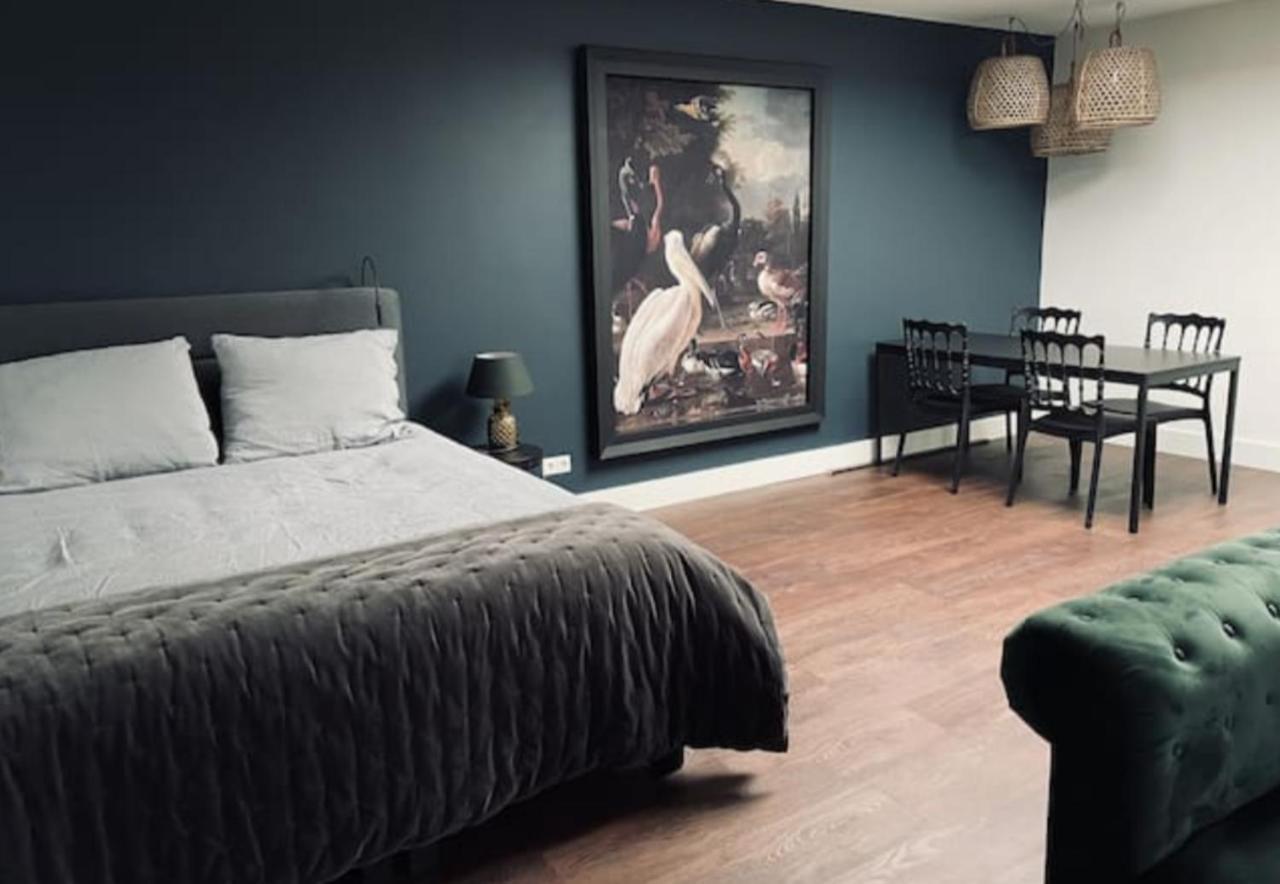 Bed And Breakfast Cherry Zaandam Esterno foto