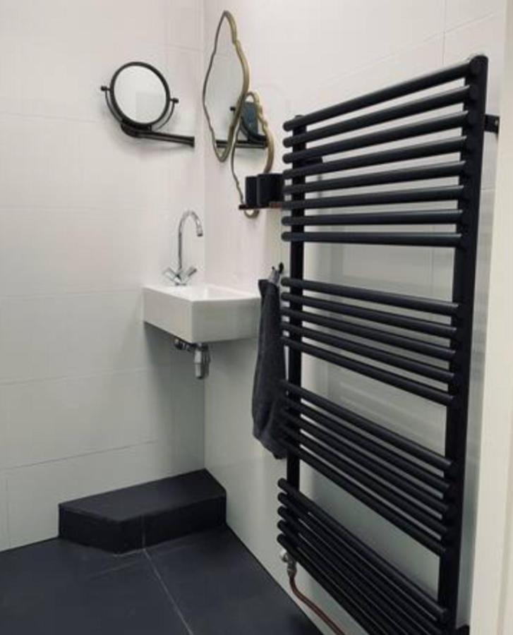 Bed And Breakfast Cherry Zaandam Esterno foto